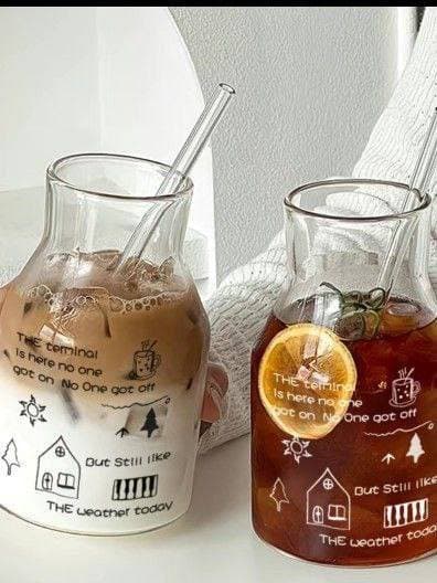 Стеклянный стакан 650мл с трубочкой и принтом